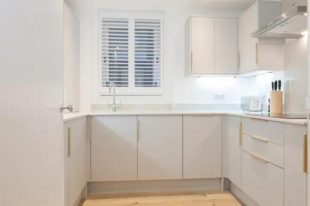 Ferienhaus Shoreditch - Immaculate 2 Bedrooms Flat For 6