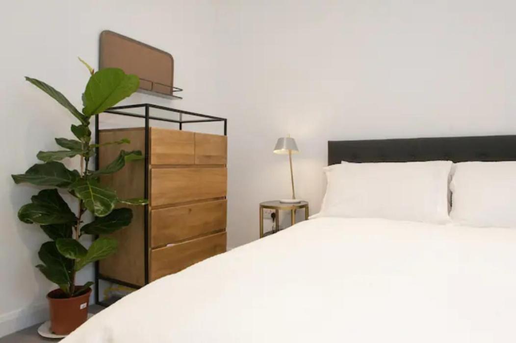 Ferienhaus Shoreditch - Immaculate 2 Bedrooms Flat For 6 *
