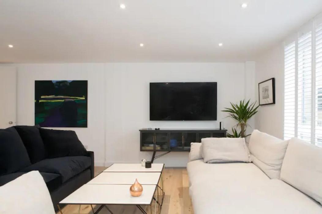 Holiday home Shoreditch - Immaculate 2 Bedrooms Flat For 6 *